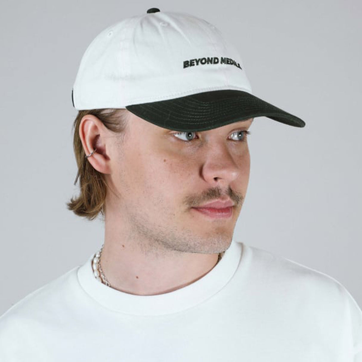 Beyond Medals Ustruktureret Kasket