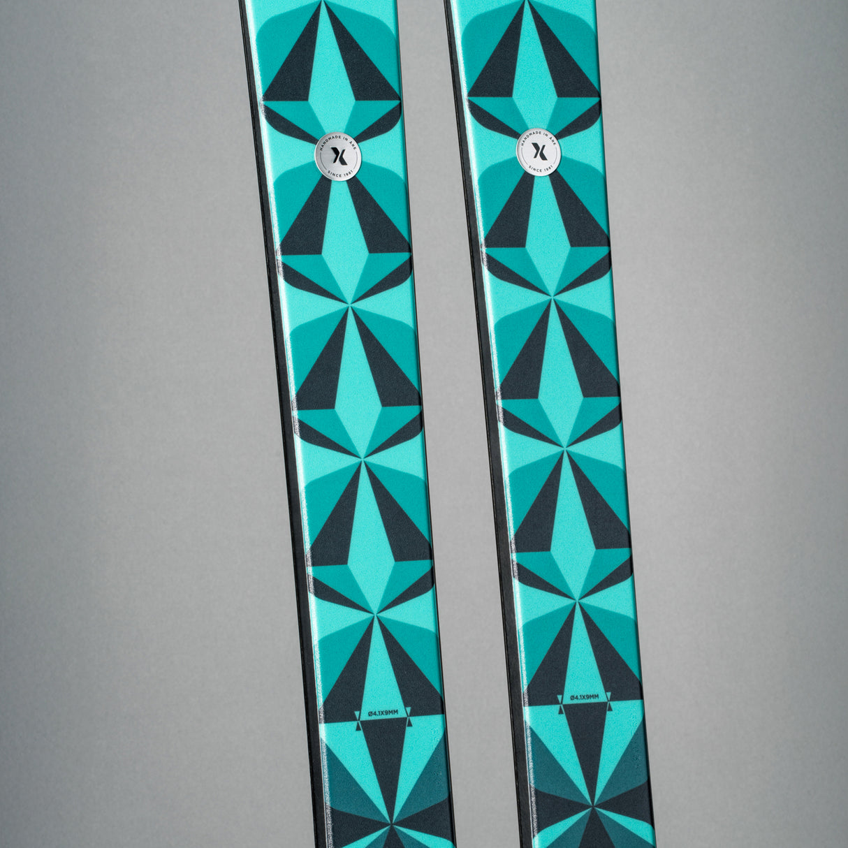 Ekstrem ikon 90 25/26