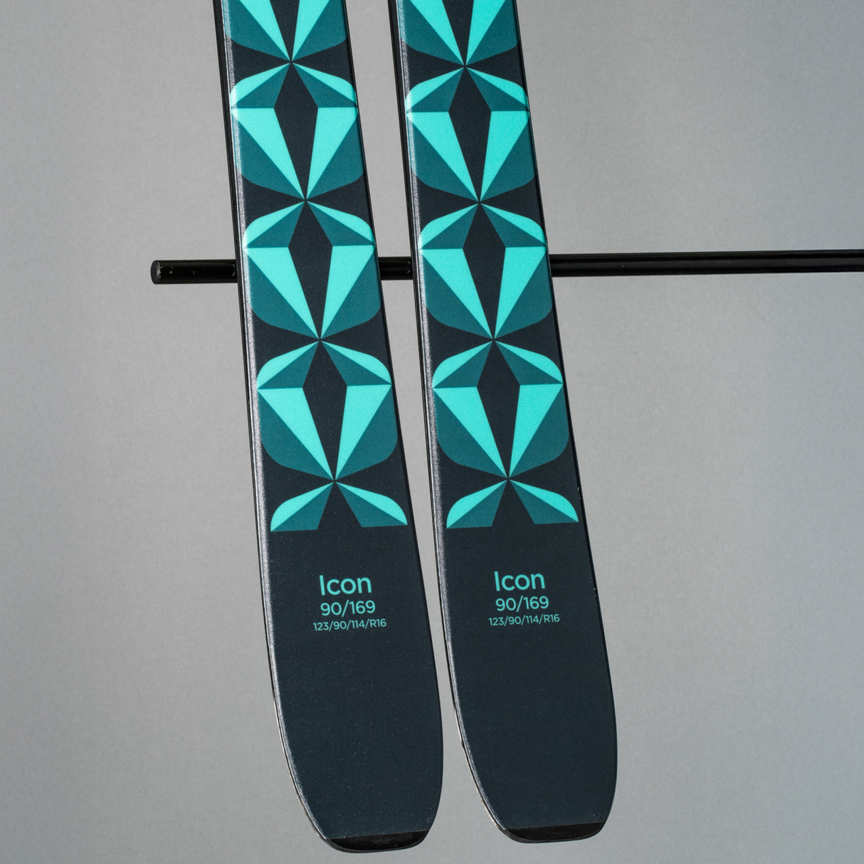 Ekstrem ikon 90 25/26