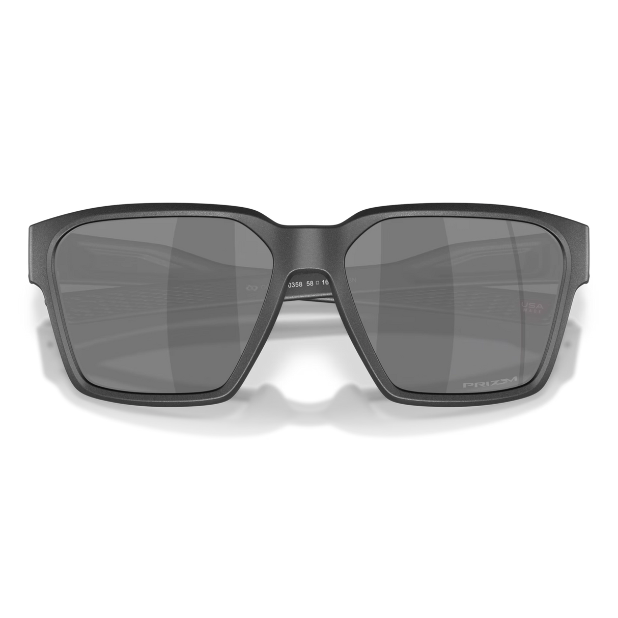 Oakley Briza